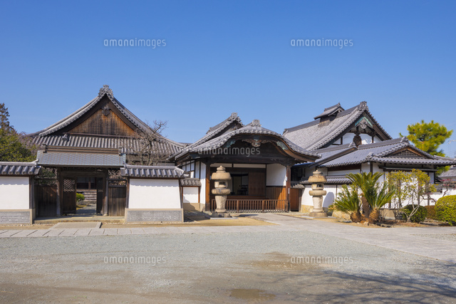 亀山御坊本徳寺
(c)YOSHITSUGU NISHIGAKI/SEBUN PHOTO