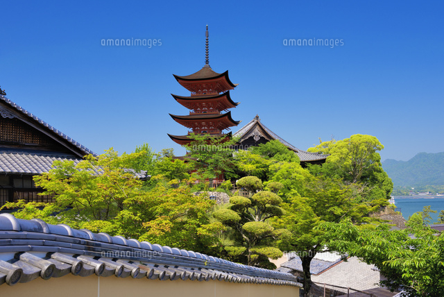 五重塔と千畳閣 宮島
(c)YOSHITSUGU NISHIGAKI/SEBUN PHOTO