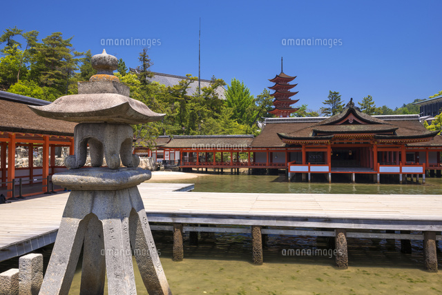 厳島神社と五重塔 宮島
(c)YOSHITSUGU NISHIGAKI/SEBUN PHOTO