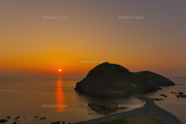 二ッ亀と夕日
(c)YOSHITSUGU NISHIGAKI/SEBUN PHOTO
