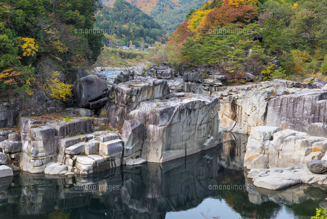 秋の寝覚ノ床
(c)YOSHITSUGU NISHIGAKI/SEBUN PHOTO