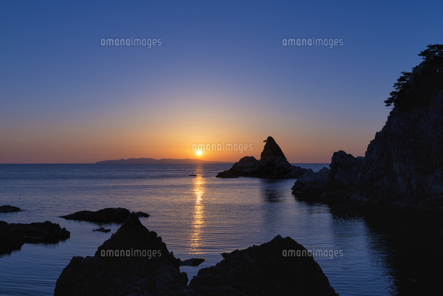 笹川流れと夕日
(c)YOSHITSUGU NISHIGAKI/SEBUN PHOTO