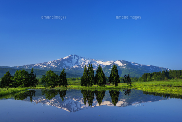 朝の鳥海山
(c)YOSHITSUGU NISHIGAKI/SEBUN PHOTO
