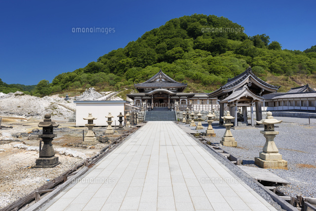 恐山菩提寺 地蔵殿
(c)YOSHITSUGU NISHIGAKI/SEBUN PHOTO