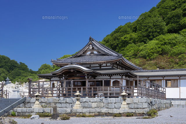 恐山菩提寺 地蔵殿
(c)YOSHITSUGU NISHIGAKI/SEBUN PHOTO