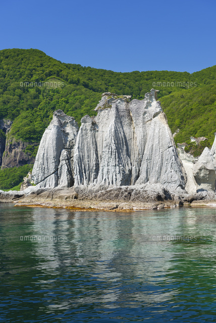 仏ヶ浦
(c)YOSHITSUGU NISHIGAKI/SEBUN PHOTO