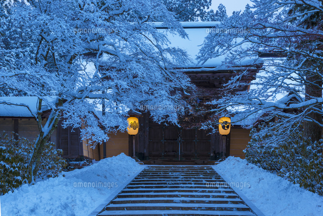 雪の高野山金剛峯寺
(c)YOSHITSUGU NISHIGAKI/SEBUN PHOTO