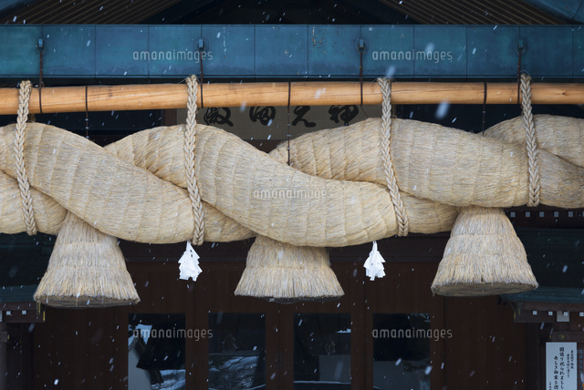 雪の出雲大社
(c)YOSHITSUGU NISHIGAKI/SEBUN PHOTO