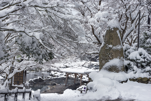 雪の湯原温泉
(c)YOSHITSUGU NISHIGAKI/SEBUN PHOTO