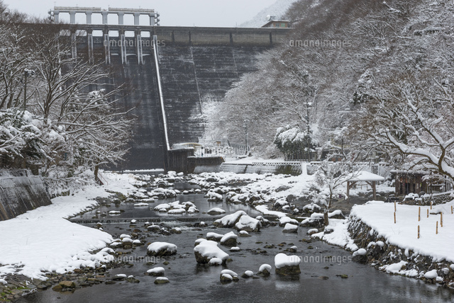 雪の湯原温泉
(c)YOSHITSUGU NISHIGAKI/SEBUN PHOTO