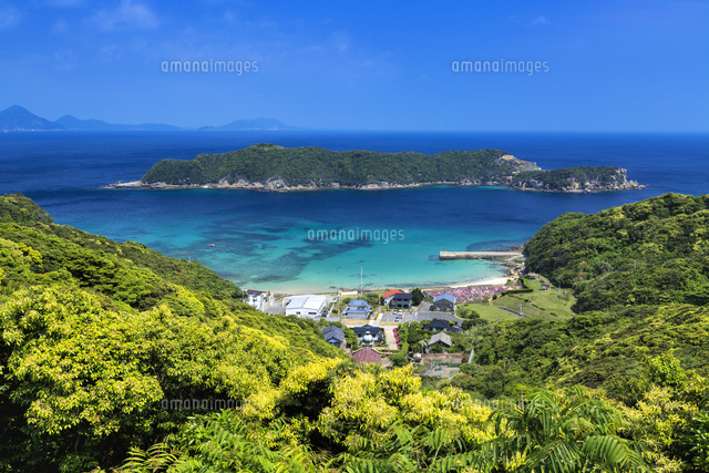 頭ヶ島天主堂と海
(c)YOSHITSUGU NISHIGAKI/SEBUN PHOTO