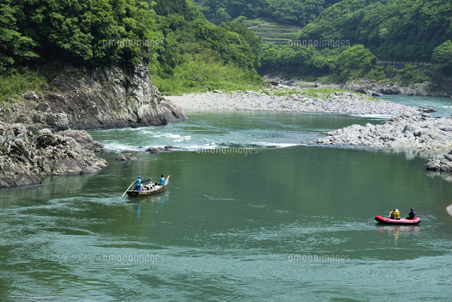 球磨川下り
(c)YOSHITSUGU NISHIGAKI/SEBUN PHOTO