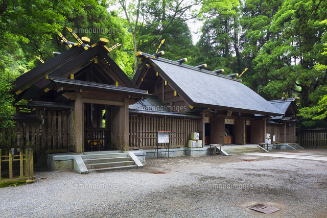 天岩戸神社
(c)YOSHITSUGU NISHIGAKI/SEBUN PHOTO