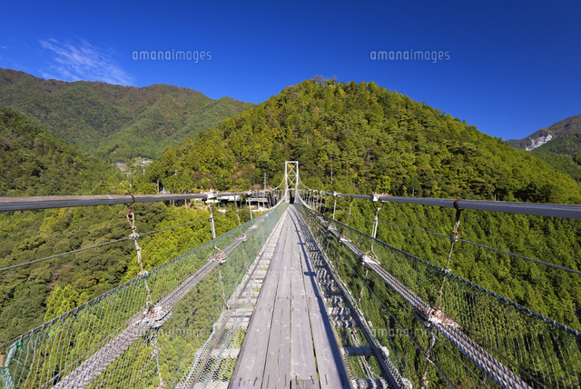 谷瀬の吊り橋
(c)YOSHITSUGU NISHIGAKI/SEBUN PHOTO