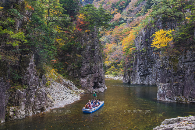 秋の三段峡黒淵
(c)YOSHITSUGU NISHIGAKI/SEBUN PHOTO