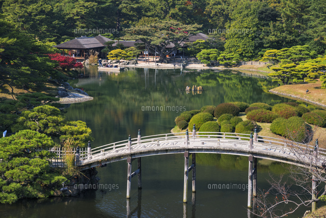 秋の栗林公園
(c)YOSHITSUGU NISHIGAKI/SEBUN PHOTO