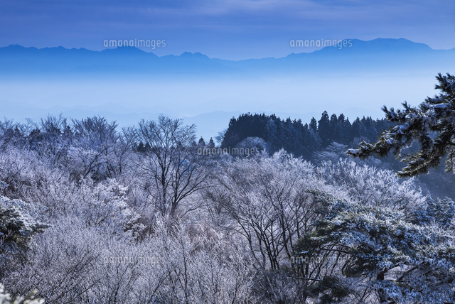 霧氷の金剛山
(c)YOSHITSUGU NISHIGAKI/SEBUN PHOTO