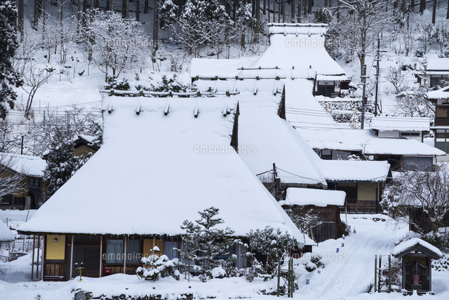 雪のかやぶきの里
(c)YOSHITSUGU NISHIGAKI/SEBUN PHOTO