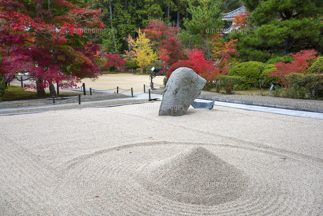秋の宝福寺
(c)YOSHITSUGU NISHIGAKI/SEBUN PHOTO