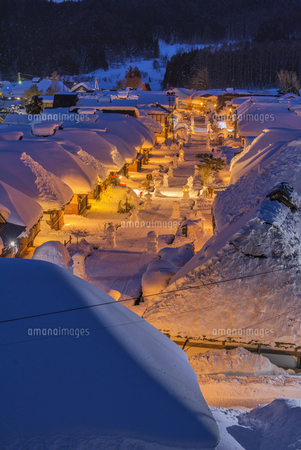 雪の大内宿夜景
(c)YOSHITSUGU NISHIGAKI/SEBUN PHOTO