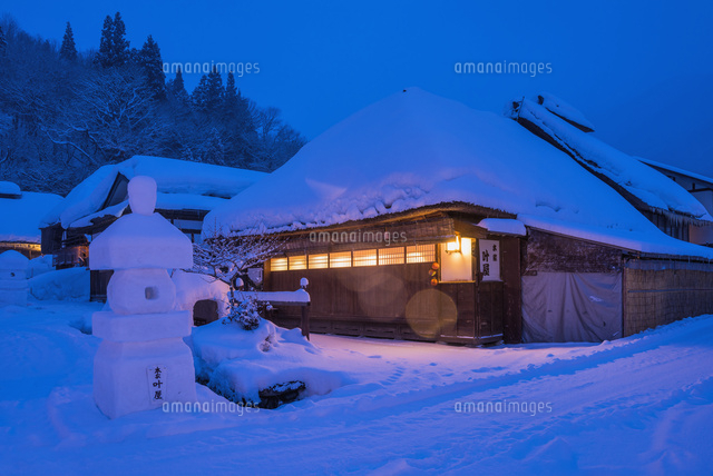 雪の大内宿夜景
(c)YOSHITSUGU NISHIGAKI/SEBUN PHOTO