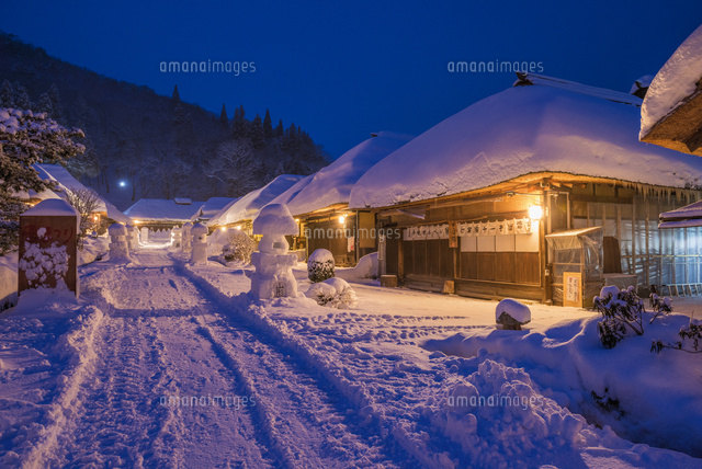 雪の大内宿夜景
(c)YOSHITSUGU NISHIGAKI/SEBUN PHOTO