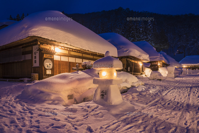 雪の大内宿夜景
(c)YOSHITSUGU NISHIGAKI/SEBUN PHOTO