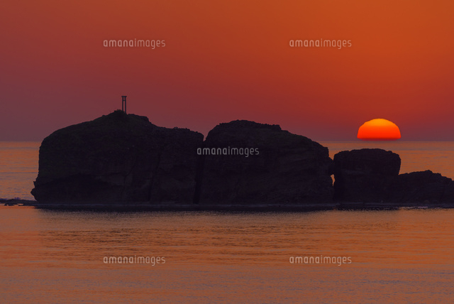 白兎海岸と夕日
(c)YOSHITSUGU NISHIGAKI/SEBUN PHOTO