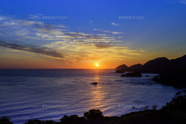 朝日と丹後松島
(c)YOSHITSUGU NISHIGAKI/SEBUN PHOTO