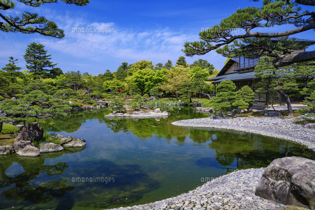 由志園
(c)YOSHITSUGU NISHIGAKI/SEBUN PHOTO