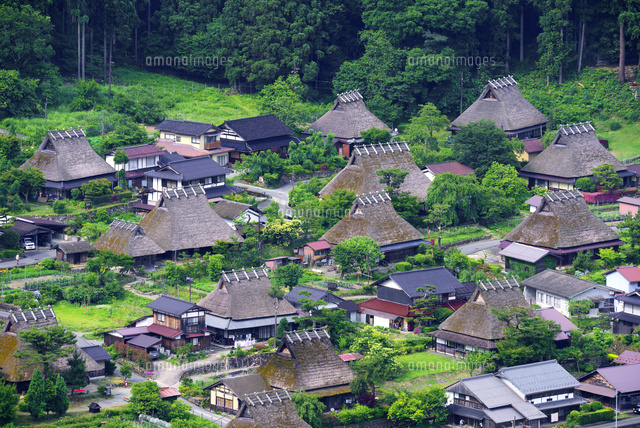 かやぶきの里
(c)YOSHITSUGU NISHIGAKI/SEBUN PHOTO