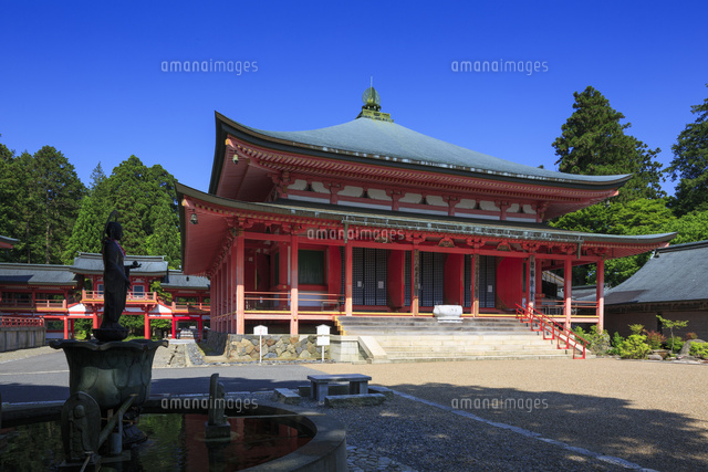 比叡山延暦寺
(c)YOSHITSUGU NISHIGAKI/SEBUN PHOTO