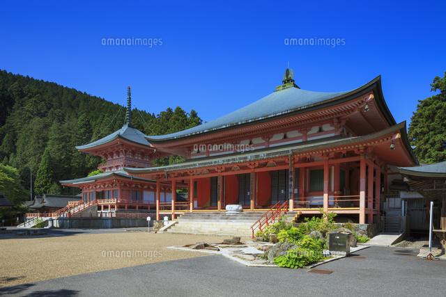 比叡山延暦寺
(c)YOSHITSUGU NISHIGAKI/SEBUN PHOTO