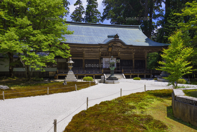 比叡山延暦寺
(c)YOSHITSUGU NISHIGAKI/SEBUN PHOTO