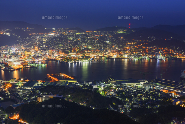 稲佐山より長崎市街夜景
(c)YOSHITSUGU NISHIGAKI/SEBUN PHOTO