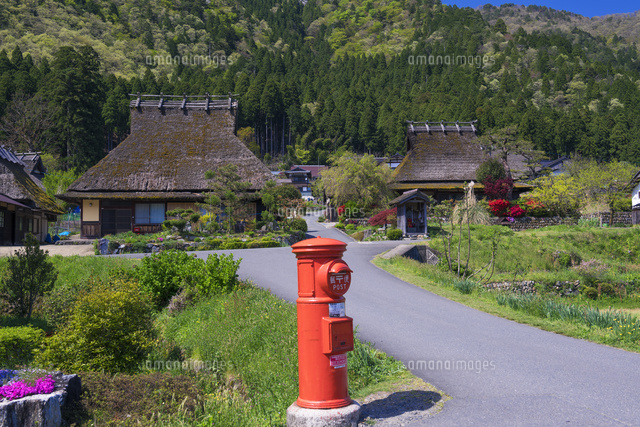 美山かやぶきの里
(c)YOSHITSUGU NISHIGAKI/SEBUN PHOTO