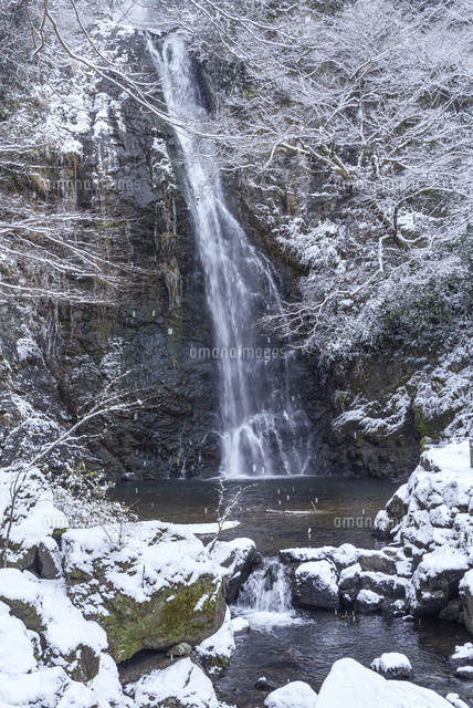 雪の箕面滝
(c)YOSHITSUGU NISHIGAKI/SEBUN PHOTO