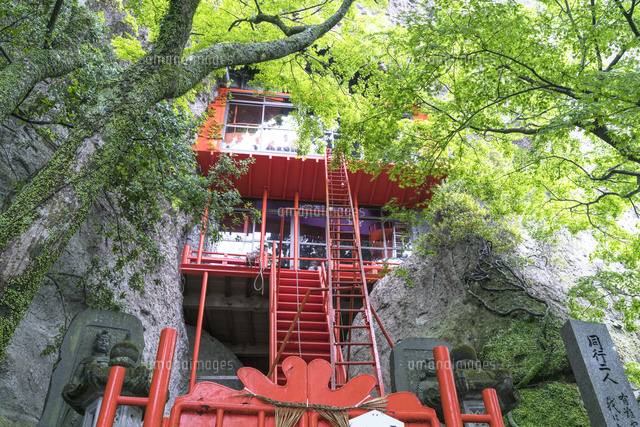 清滝山寺
(c)YOSHITSUGU NISHIGAKI/SEBUN PHOTO