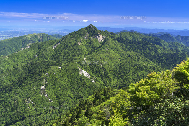御在所岳より鎌ヶ岳
(c)YOSHITSUGU NISHIGAKI/SEBUN PHOTO
