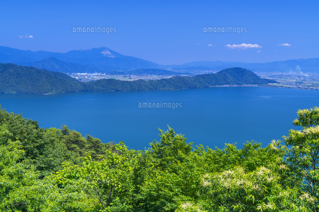 奥琵琶湖より琵琶湖と伊吹山
(c)YOSHITSUGU NISHIGAKI/SEBUN PHOTO