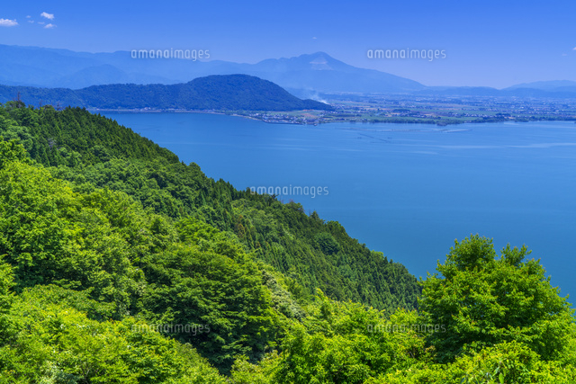 奥琵琶湖より琵琶湖と伊吹山
(c)YOSHITSUGU NISHIGAKI/SEBUN PHOTO