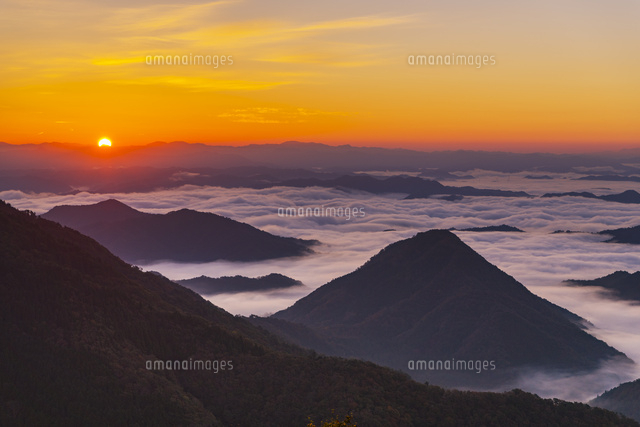 朝の大江山よりの雲海
(c)YOSHITSUGU NISHIGAKI/SEBUN PHOTO