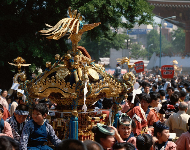 三社祭 東京都
(c)IKUO NONAKA/SEBUN PHOTO