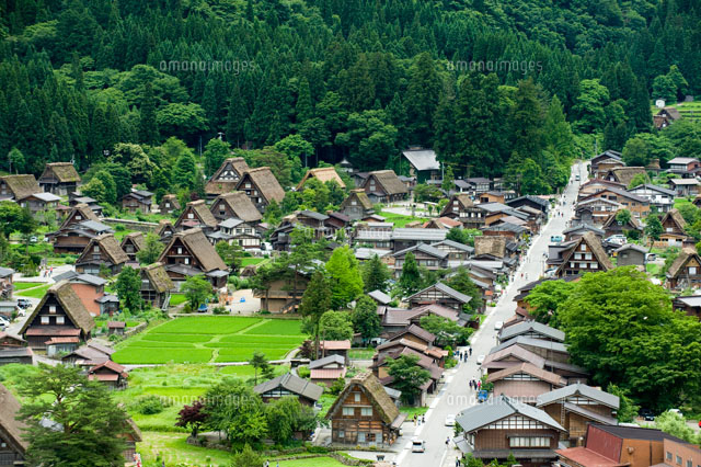 岐阜県白川郷の夏
(c)NIIGATA PHOTO LIBRARY/SEBUN PHOTO