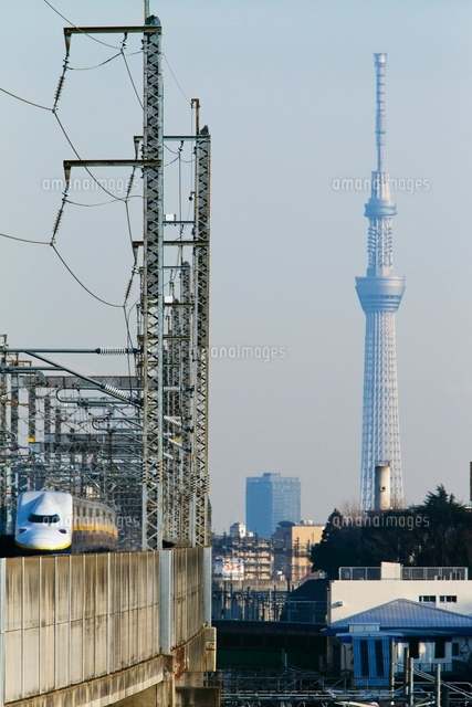 東京スカイツリーと新幹線
(c)NIIGATA PHOTO LIBRARY/SEBUN PHOTO
