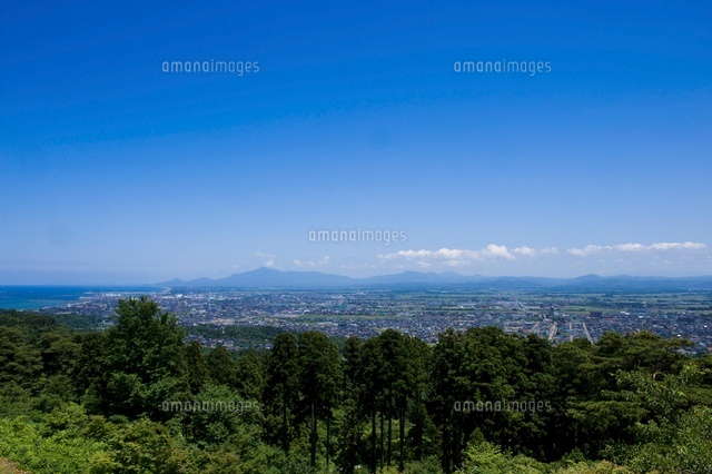 春日山より望む上越市
(c)NIIGATA PHOTO LIBRARY/SEBUN PHOTO