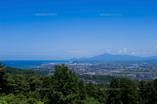 春日山より望む上越市
(c)NIIGATA PHOTO LIBRARY/SEBUN PHOTO