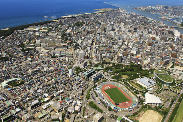 新潟市中心部の空撮
(c)NIIGATA PHOTO LIBRARY/SEBUN PHOTO