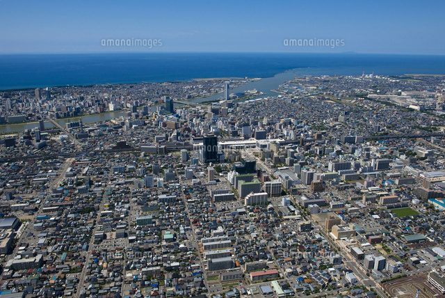 新潟駅周辺の空撮
(c)NIIGATA PHOTO LIBRARY/SEBUN PHOTO