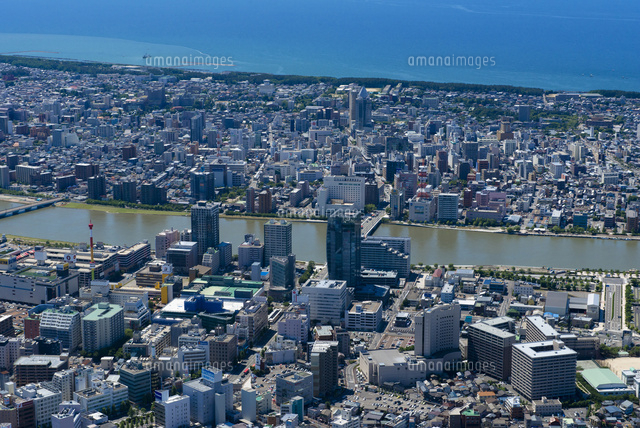 新潟市中心部の空撮
(c)NIIGATA PHOTO LIBRARY/SEBUN PHOTO